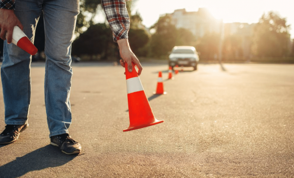 Why Do I Need to Take a Traffic Control Course?